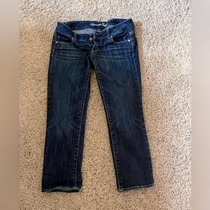 American eagle capri jeans